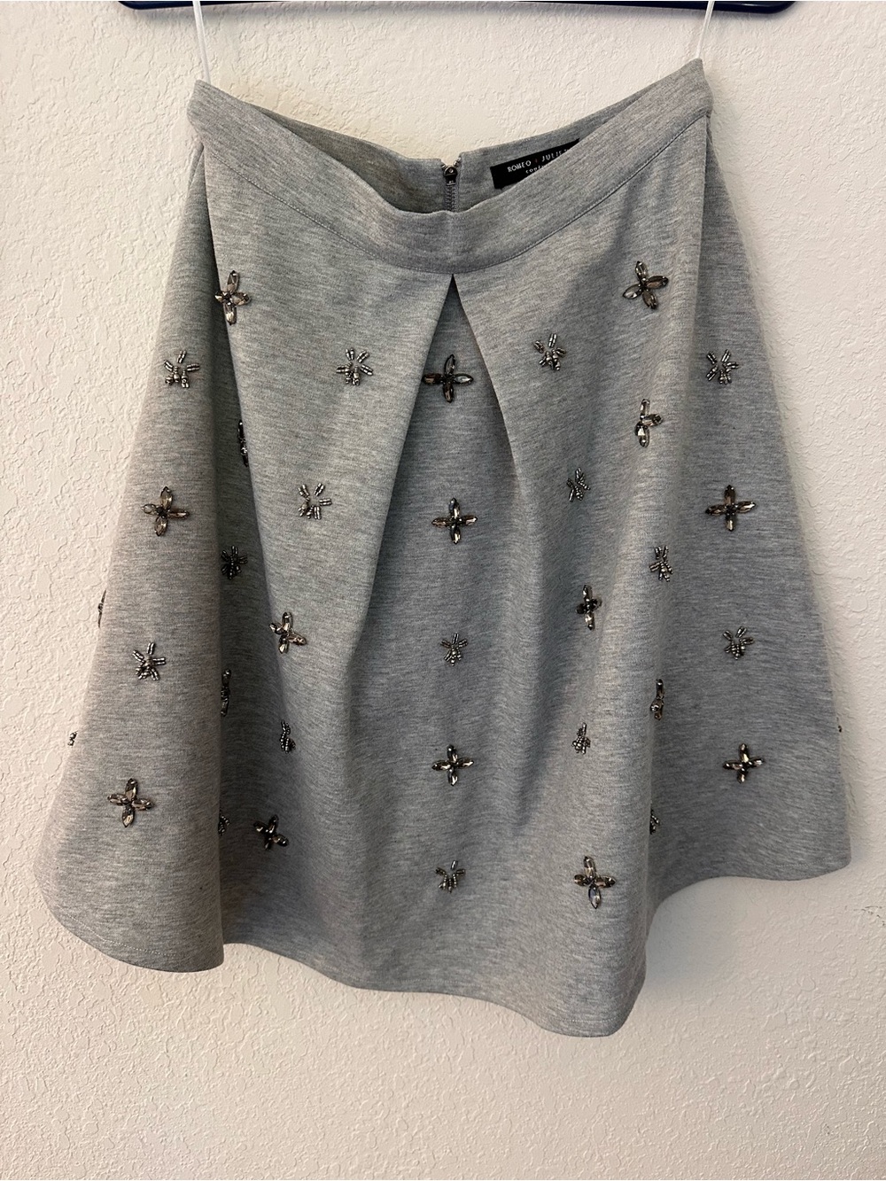 Romeo & Juliet Couture Grey Embellished Circle Skirt